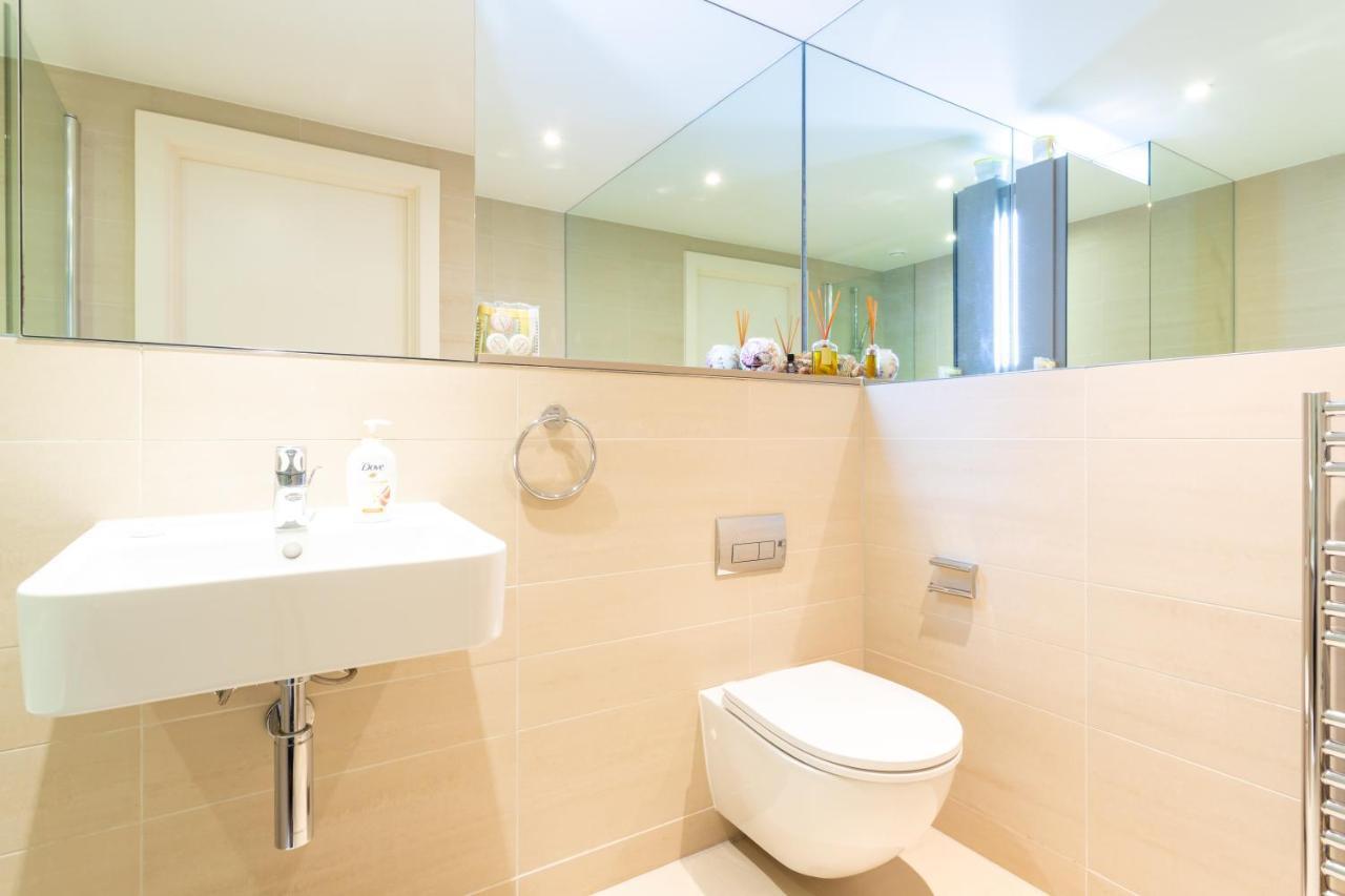 לונדון Amazing Modern 2 Bedroom Flat In Greenwich For 4 People מראה חיצוני תמונה